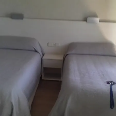 Residencia Marista Santa Maria Del Mar 호텔 과다마르델세게라